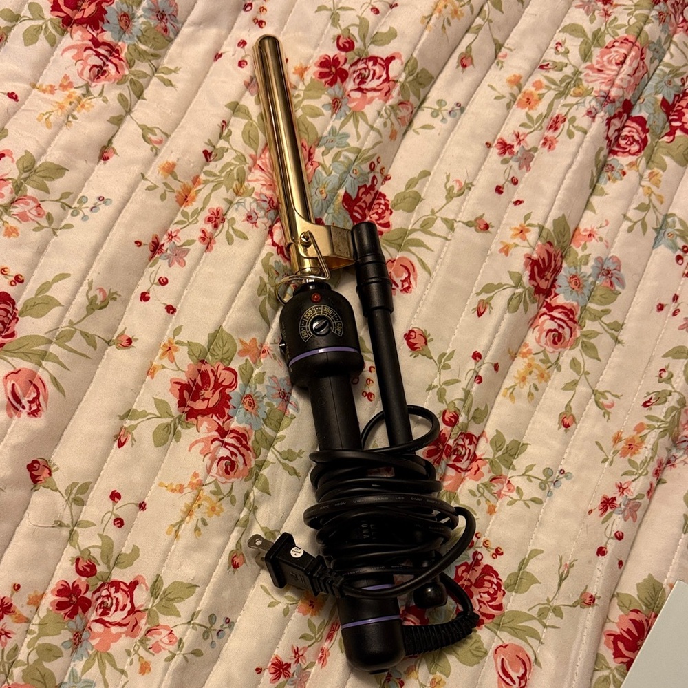 Gold and Black Marcel Curling Iron